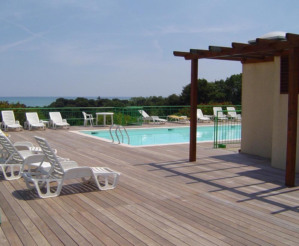 Inter-Hotel Sea Side Park วิลล์เนิฟ-ลูเบ ภายนอก รูปภาพ
